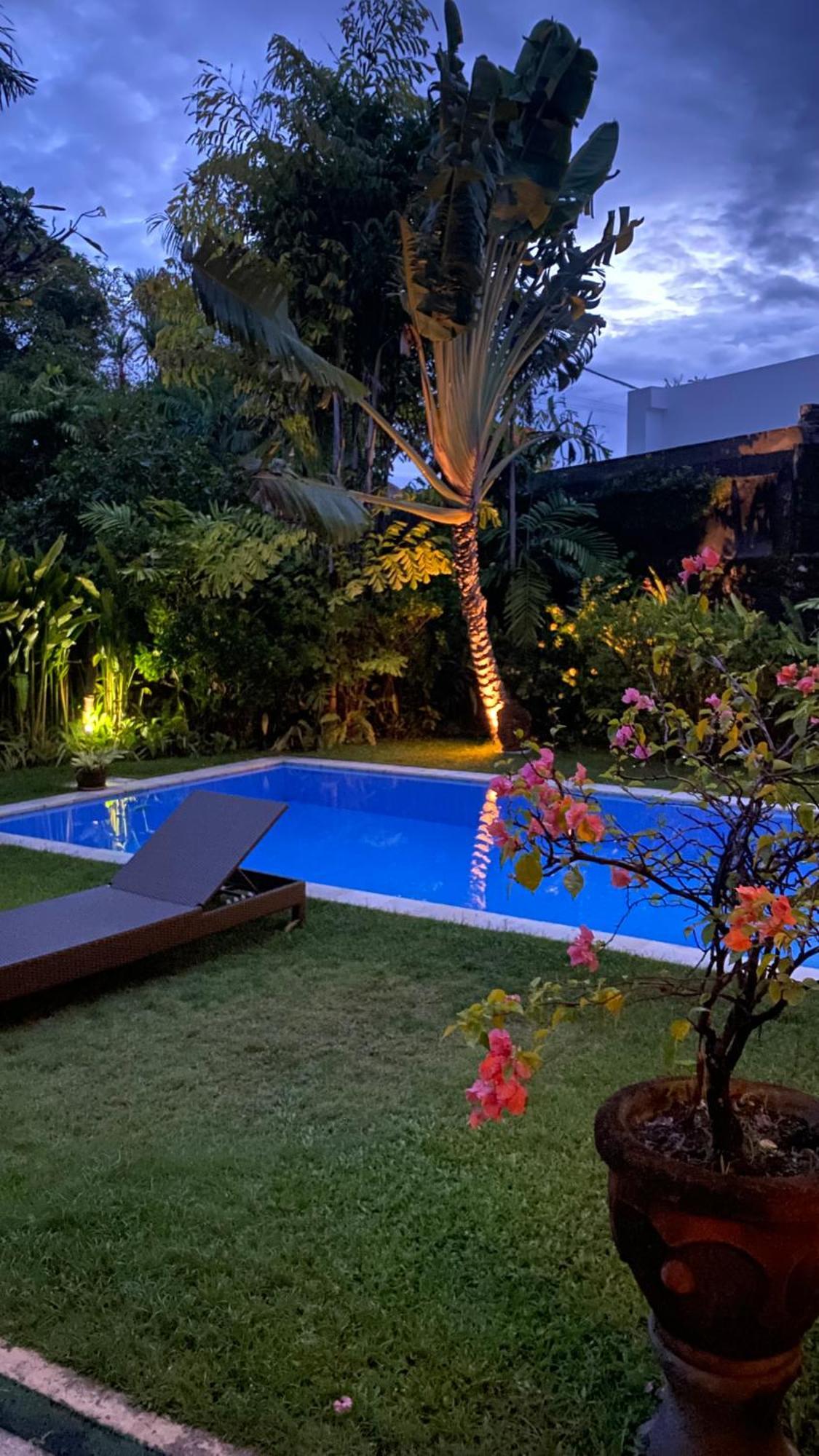 Villa Raquel Seminyak Exteriör bild