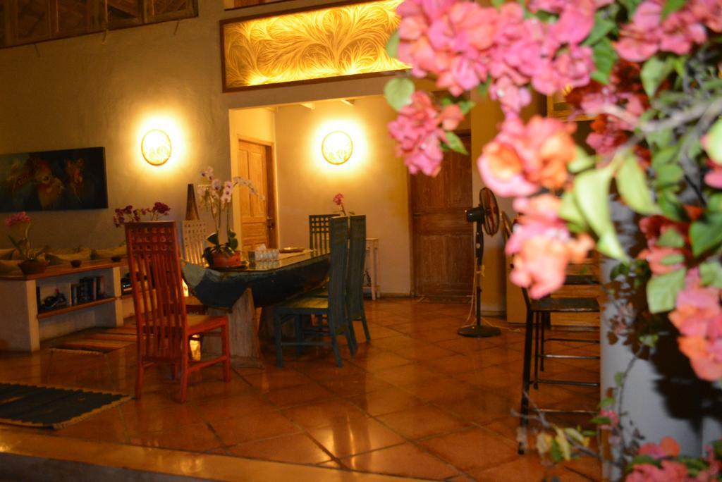 Villa Raquel Seminyak Exteriör bild