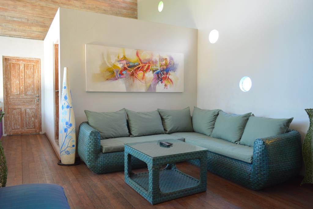Villa Raquel Seminyak Rum bild