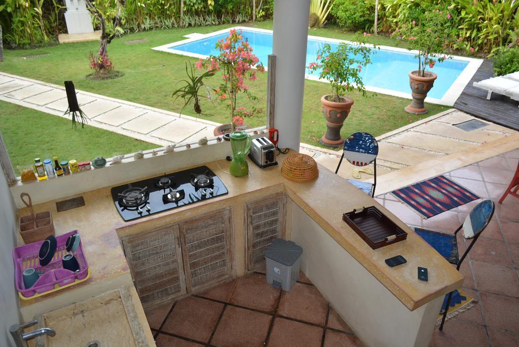 Villa Raquel Seminyak Exteriör bild